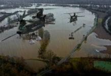 Boeing and Lufthansa Technik sign agreement for CH-47F Chinook sustainment 260722 PR Image German Airforce Chinook Disaster Relief FullHD Copyright Boeing
