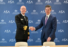 Lockheed Martin Australia joins forces with Australian Submarine Agency 260806 CSI signing Catalina Image 2