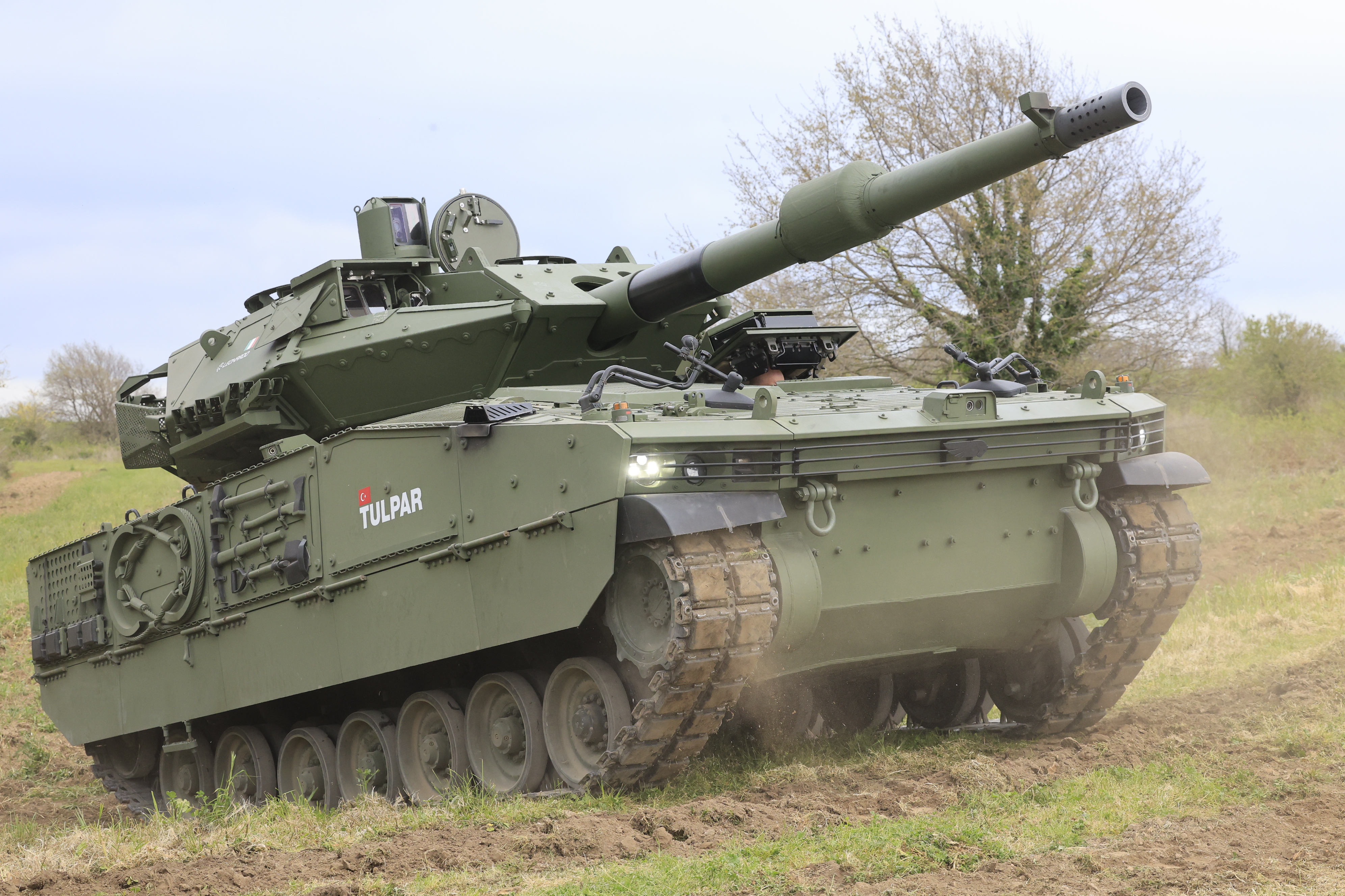 Otokar and Leonardo complete integration of TULPAR with HITFACT MkII 120mm turret