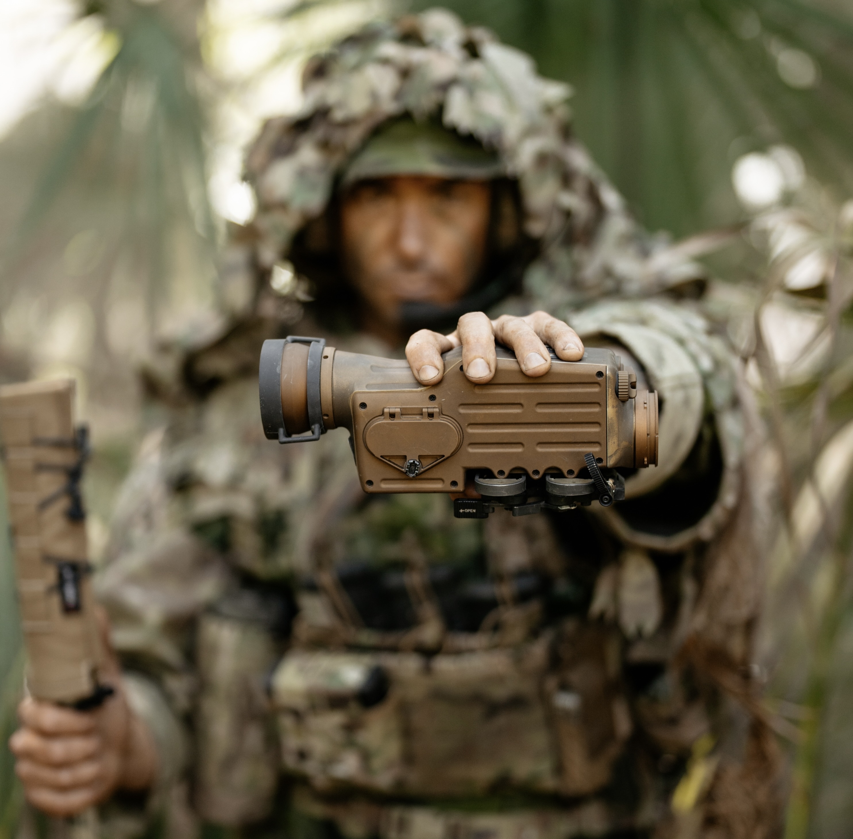 Leonardo DRS completes training, delivery of INOD Block III thermal sights